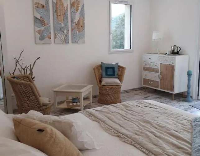 L'oliveraie Du Fango Bed & Breakfast