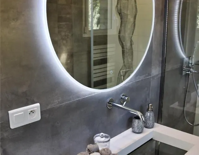 L'oliveraie Du Fango Bed & Breakfast